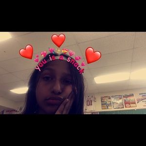 Meet your Posher, Veronica